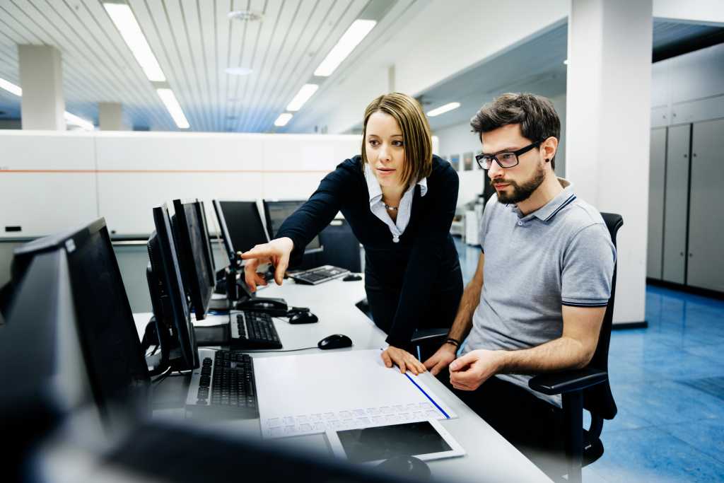 It professionals in control room