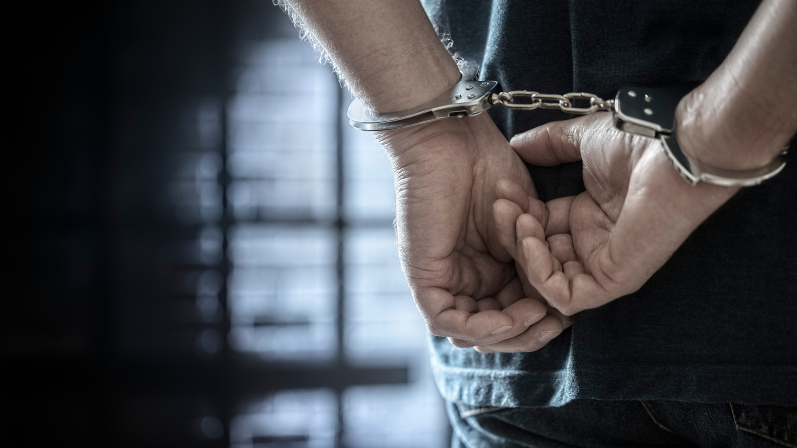 Cybersecurity consultant arrested after allegedly extorting IT firm